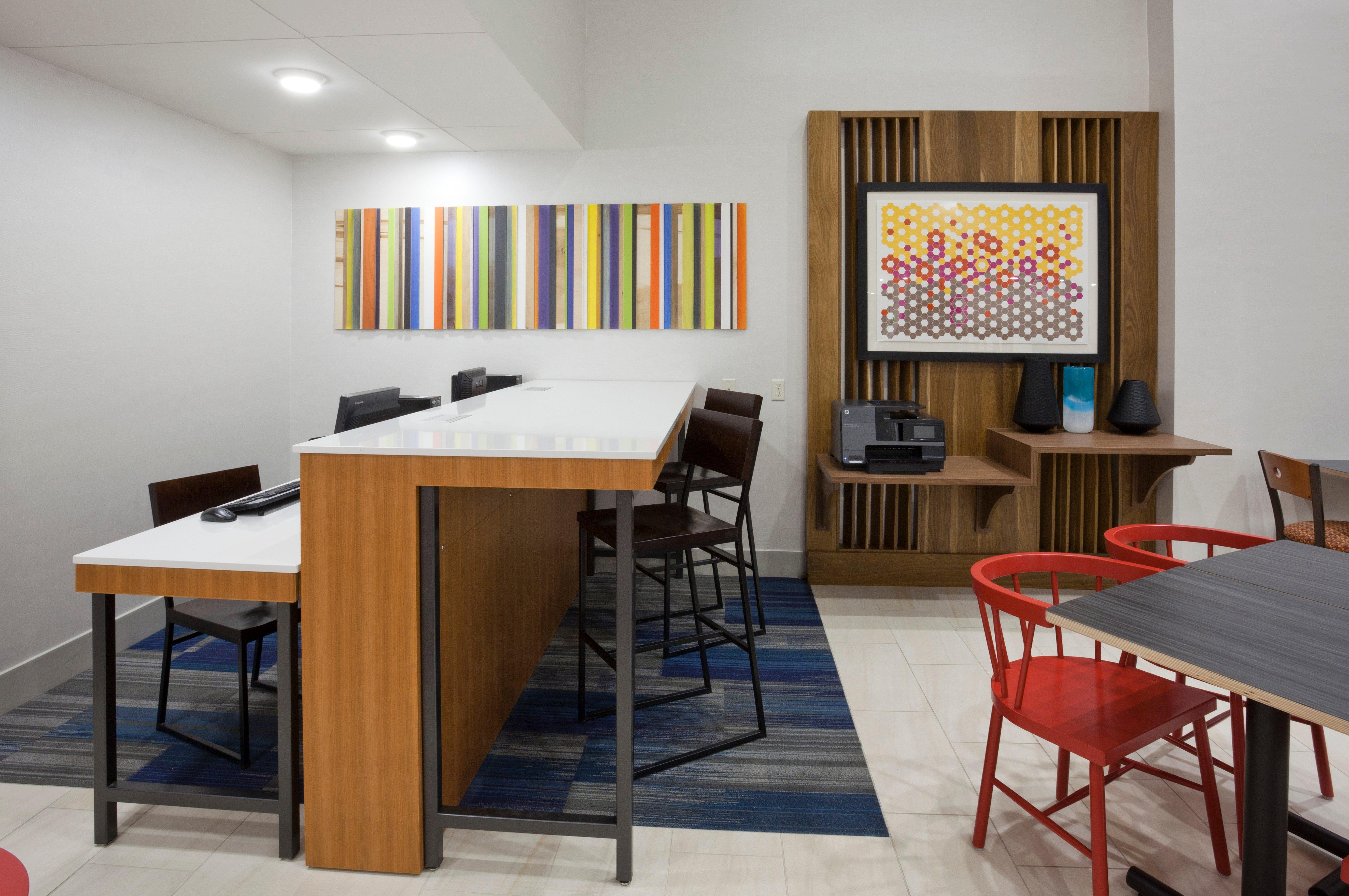 Holiday Inn Express Hotel & Suites Minneapolis-Golden Valley By Ihg St. Louis Park Esterno foto