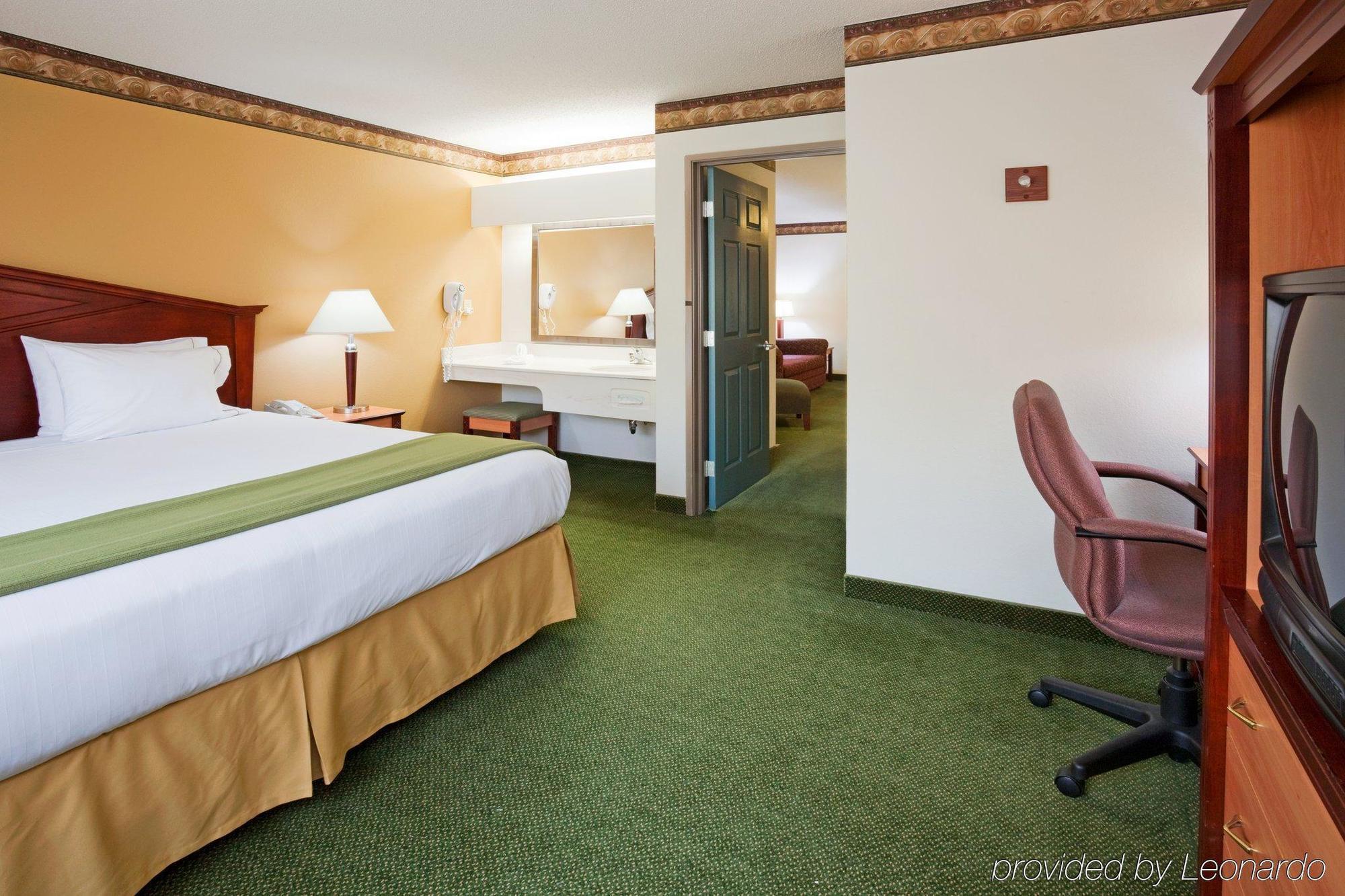 Holiday Inn Express Hotel & Suites Minneapolis-Golden Valley By Ihg St. Louis Park Camera foto