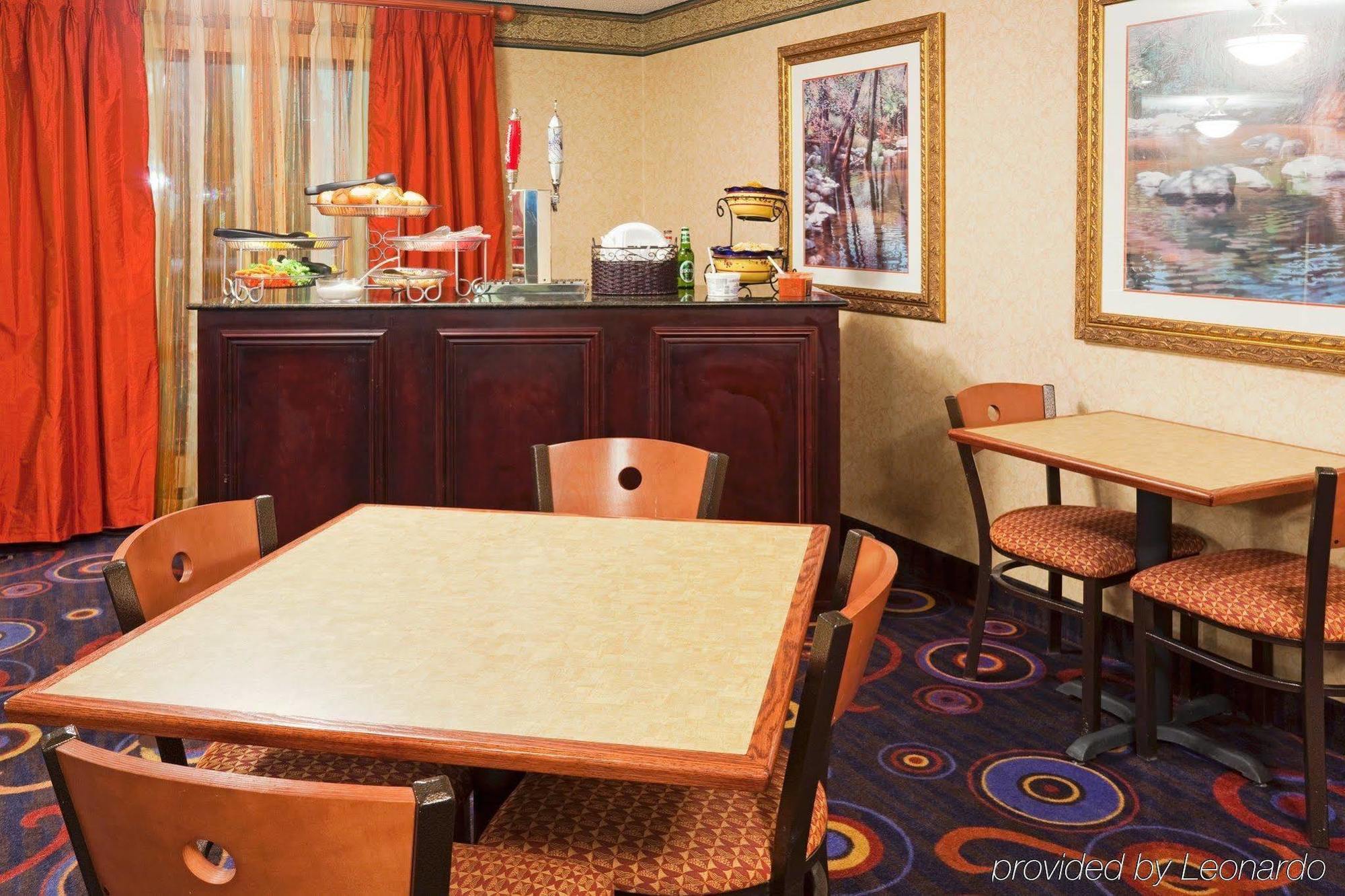 Holiday Inn Express Hotel & Suites Minneapolis-Golden Valley By Ihg St. Louis Park Ristorante foto